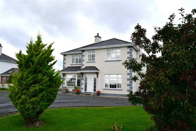 Mullaghmore | 4 Bed Detatched House